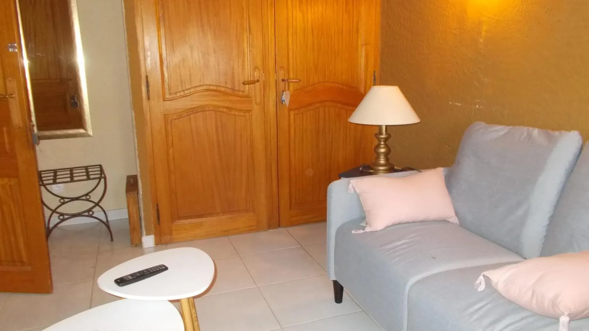 La Tramontane Bed & Breakfast Jonquerettes 0*,